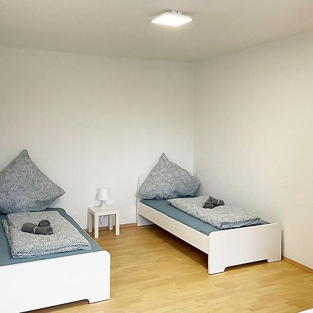 Cozy 2-Room Apartment Bruhl Bagian luar foto
