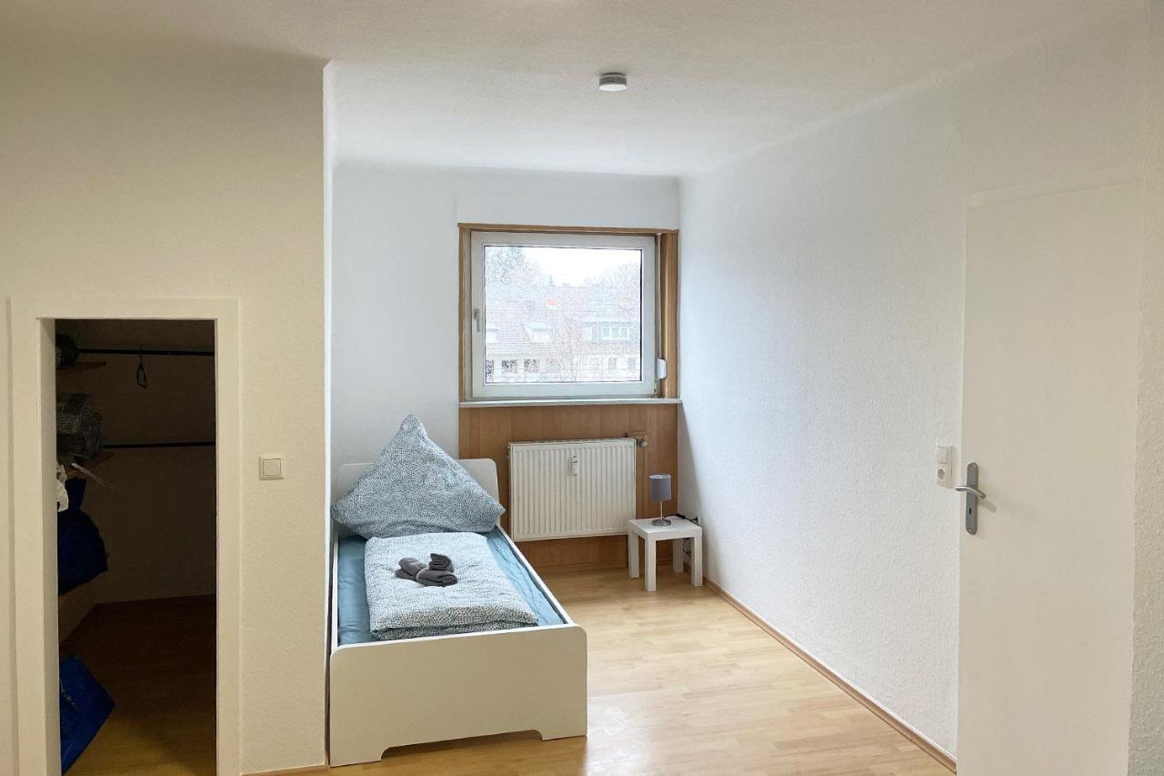 Cozy 2-Room Apartment Bruhl Bagian luar foto
