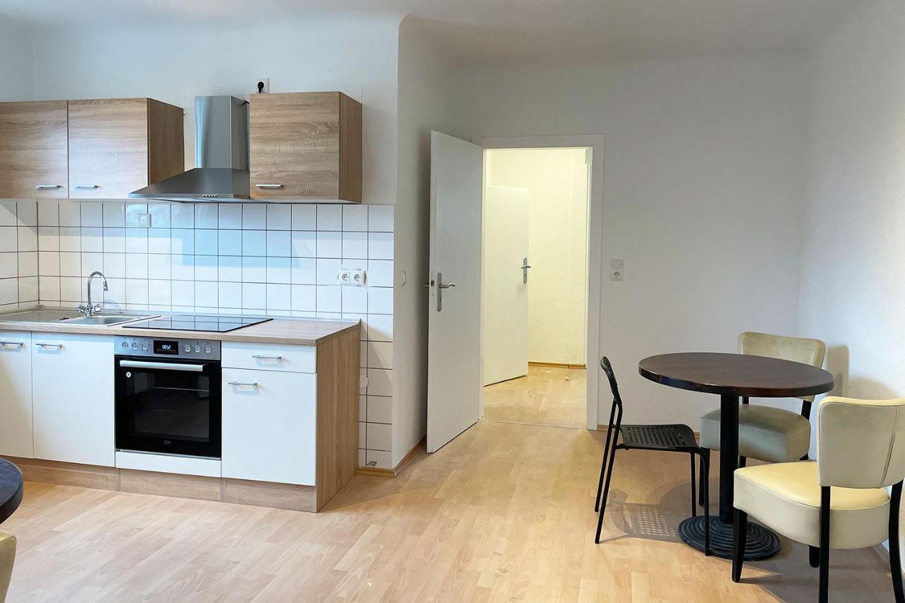 Cozy 2-Room Apartment Bruhl Bagian luar foto
