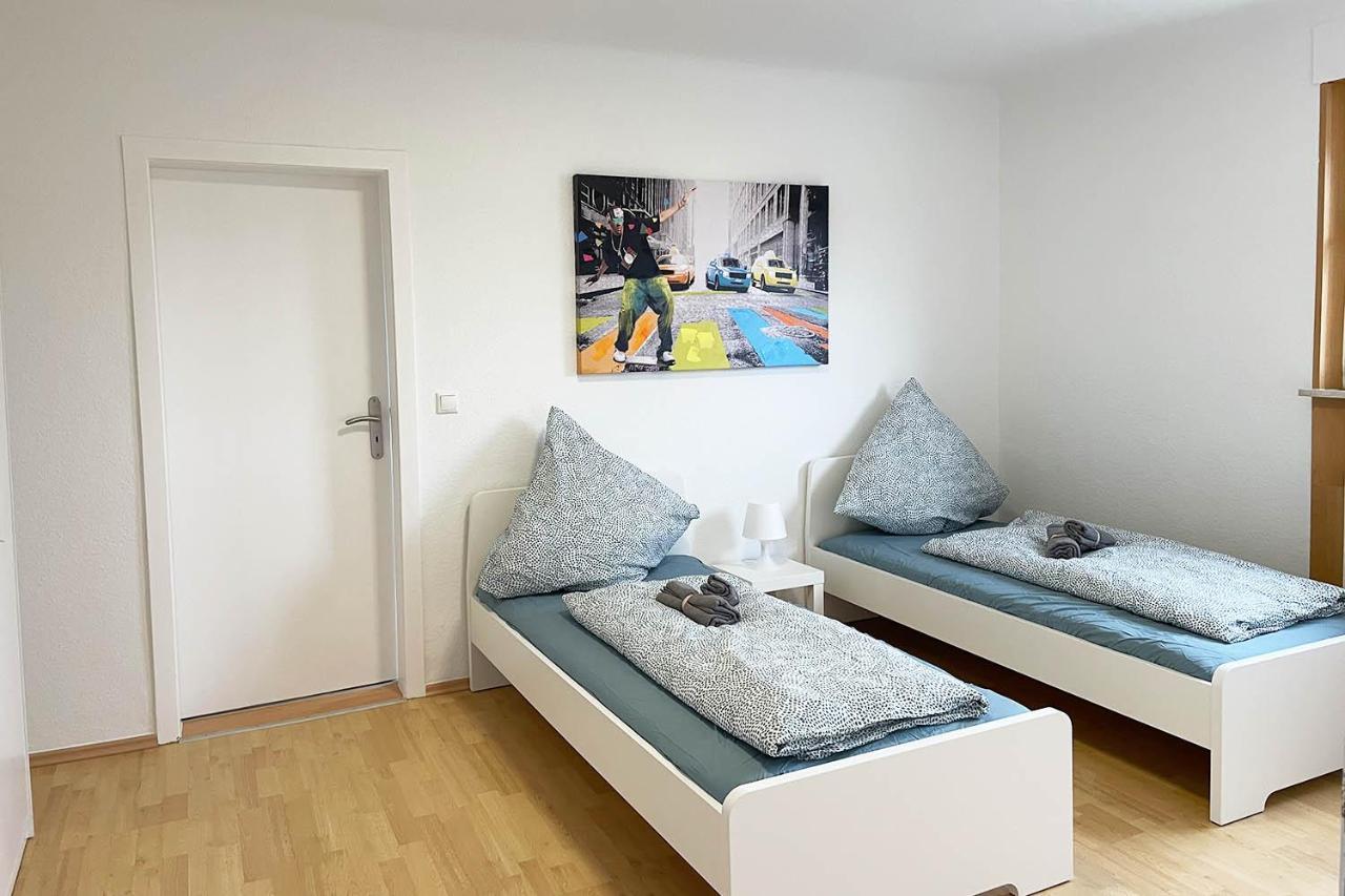 Cozy 2-Room Apartment Bruhl Bagian luar foto